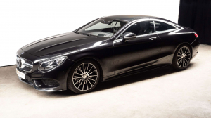 Mercedes-Benz S 500 4MATIC AMG Line Coupé - orig. KMStand